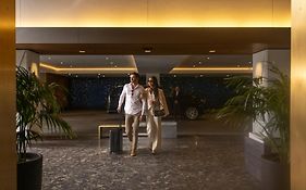 ザ リッツ カールトン レジデンシズ ワイキキ ビーチ ホテル